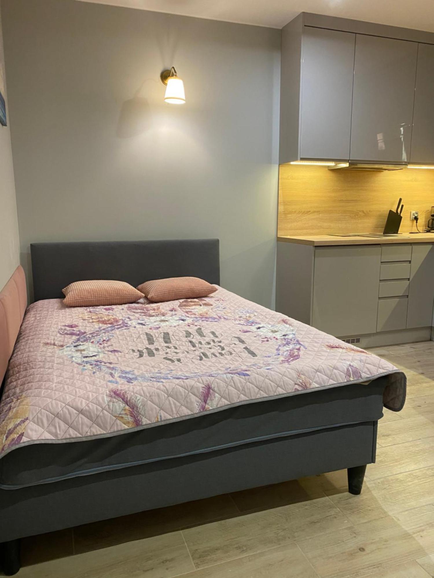Apartament Pink Klifowa Rewal Eksteriør billede